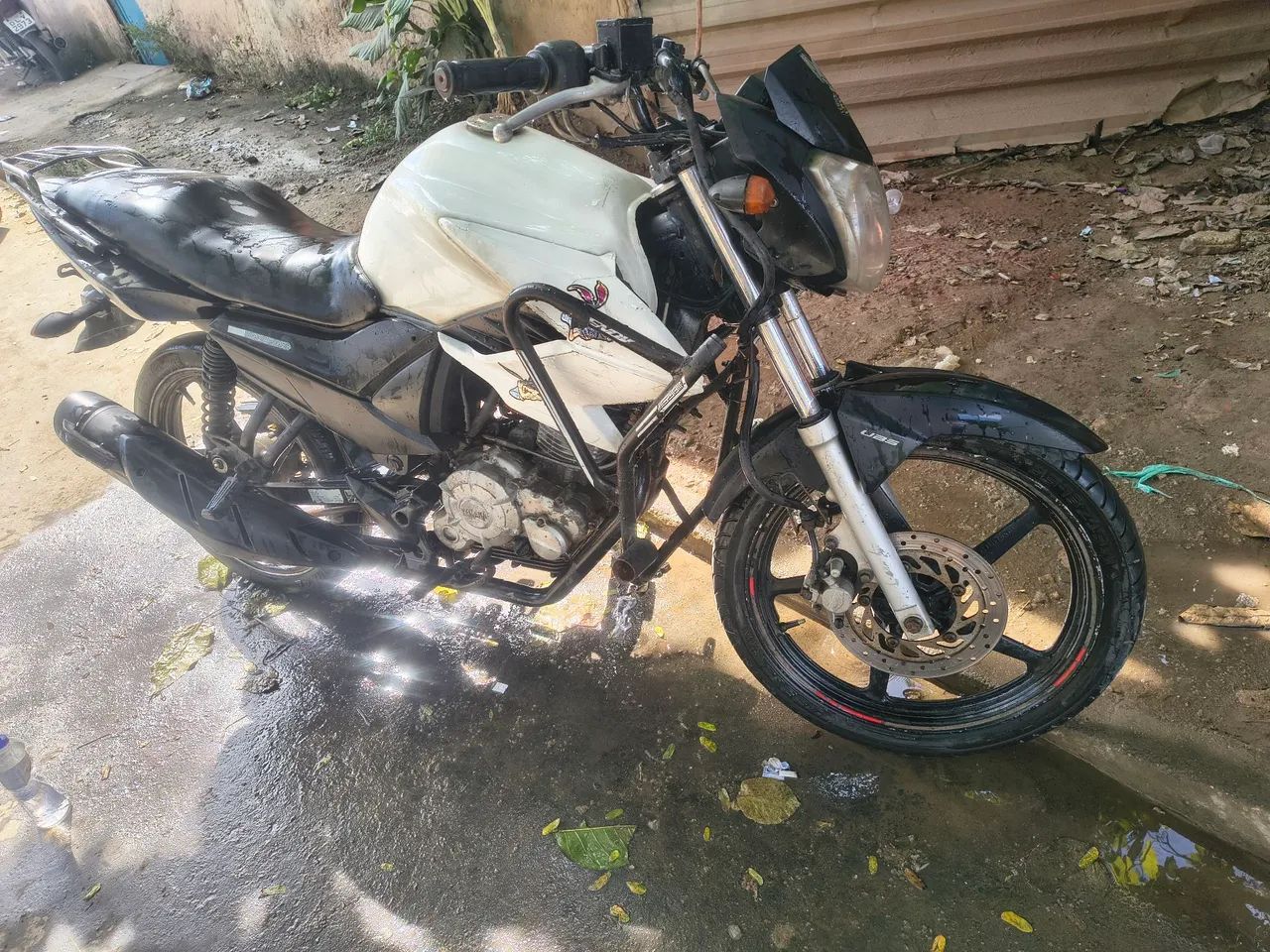 Vendo moto tem documento - Foto 3