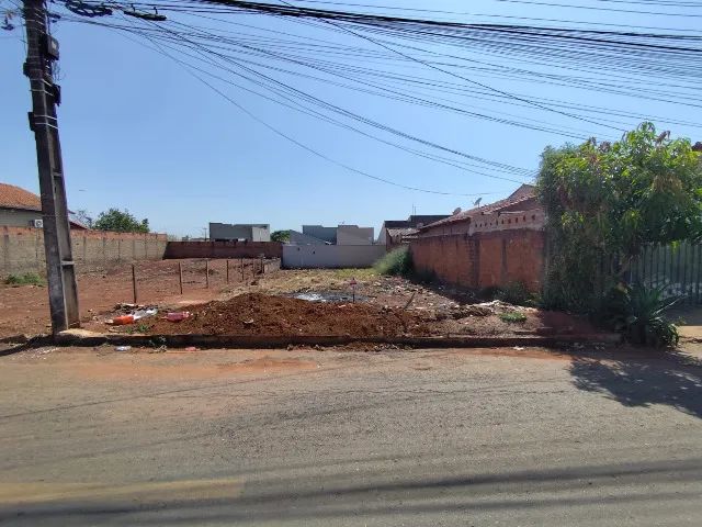 VENDO LOTE NO SETOR PARQUE DAS FLORES - 360M2