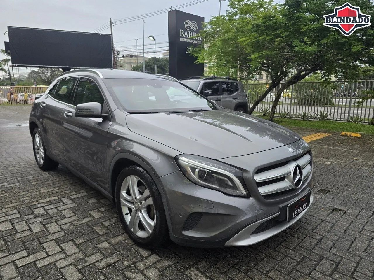 Mercedes-Benz GLA 200 Adv. 1.6/1.6 TB 16V Flex Aut. 2015