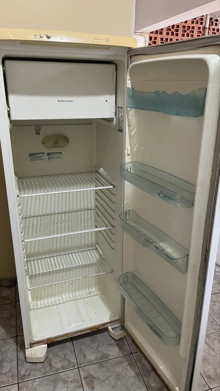 Geladeira Eletrolux  - Foto 2