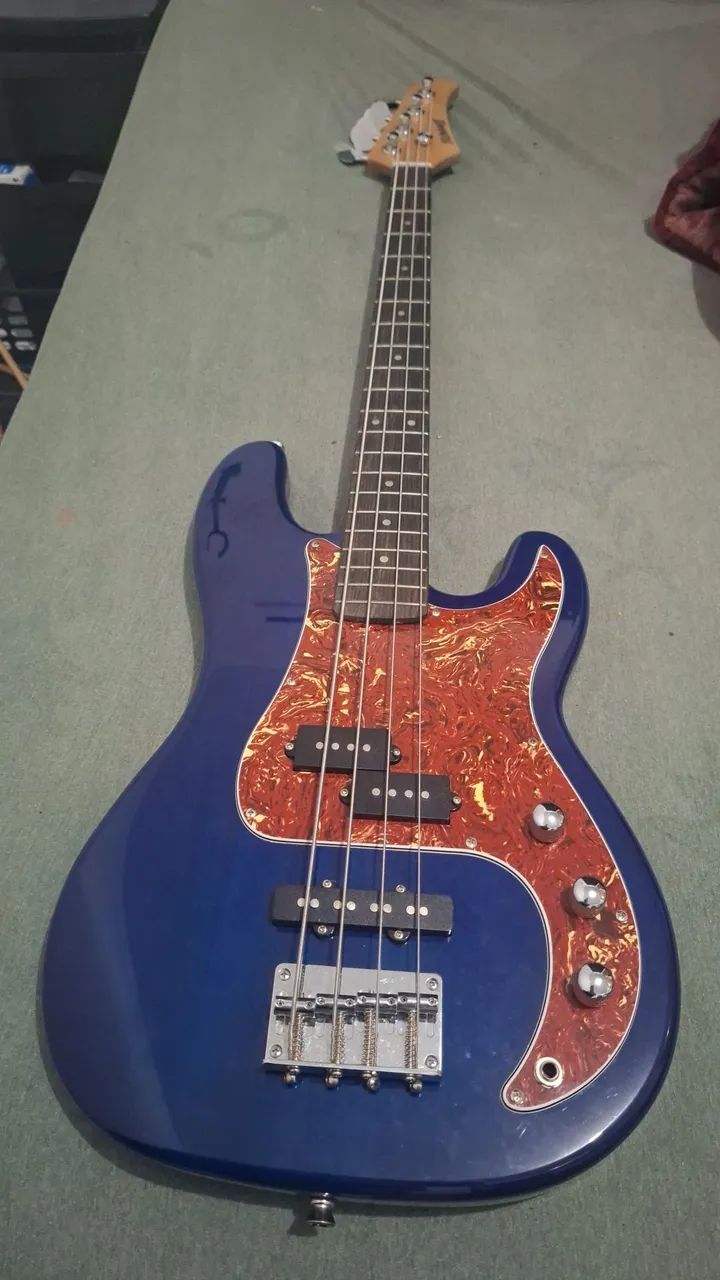 Baixo strimberg PJ Luthier 