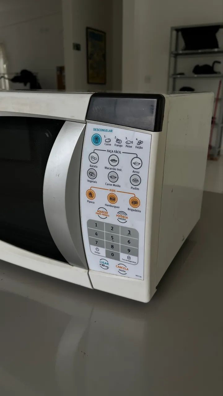 Microondas electrolux 18L - Foto 5