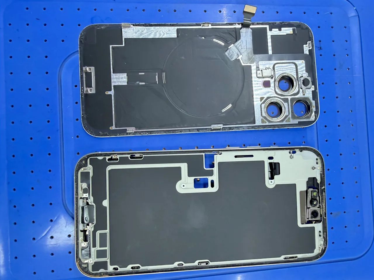 Carcaça do iPhone 16 Pró Max Natural TITÂNIO ORIGINAL!!! - Foto 5