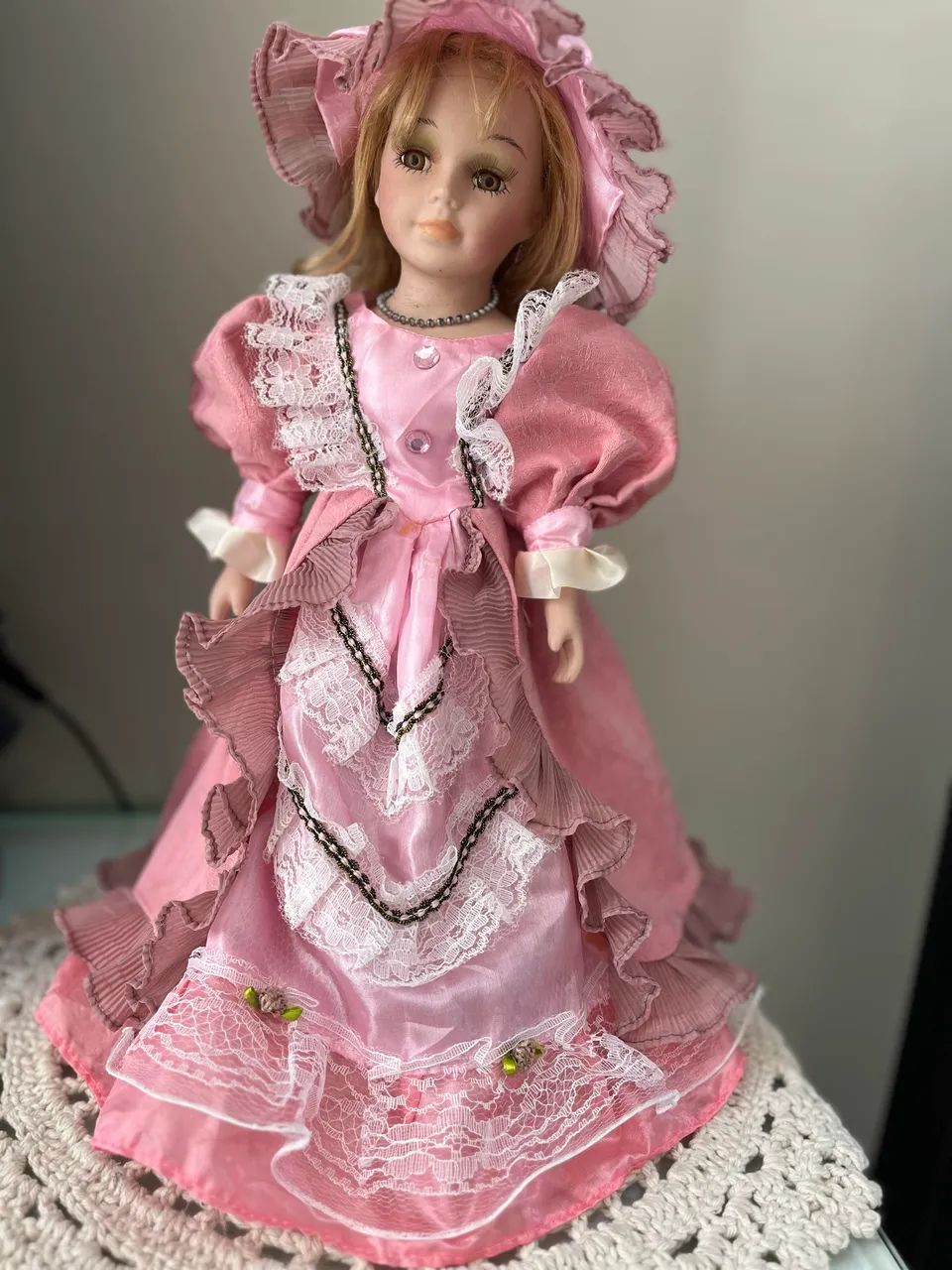 Boneca de porcelana antiga - Foto 5