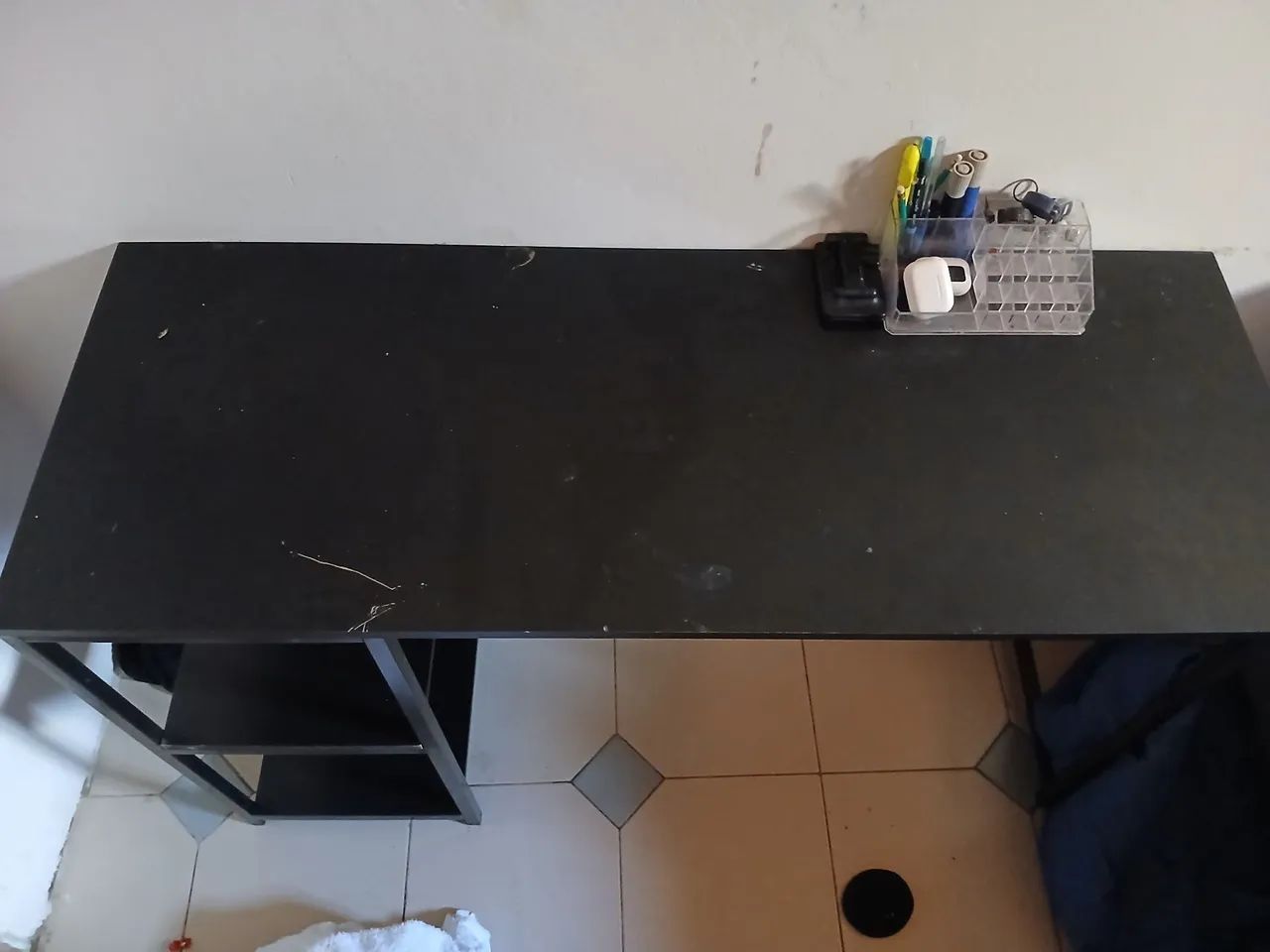 Escrivania preta mesa de computador  - Foto 4