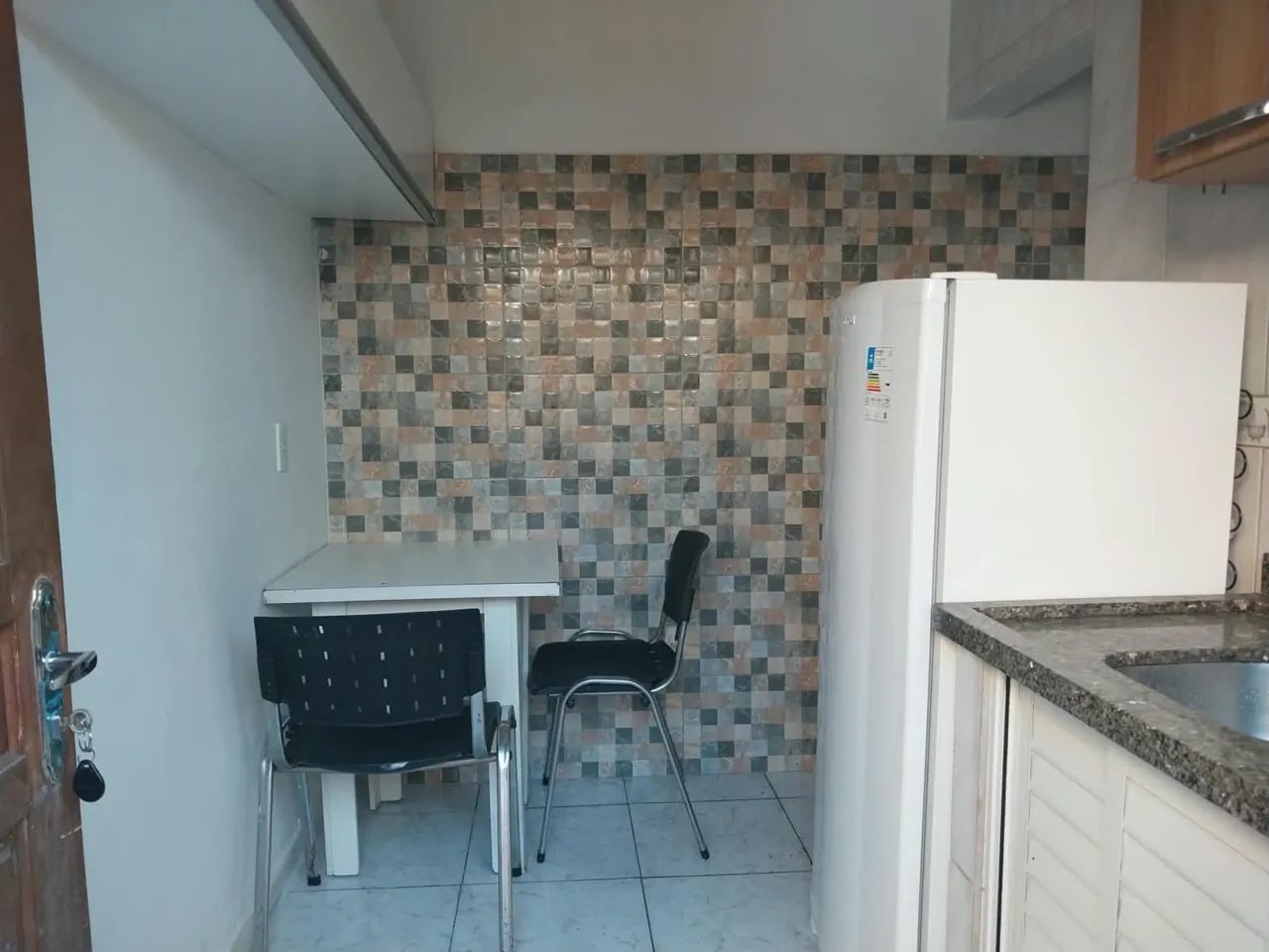 Kitnet mobiliada  - Foto 5