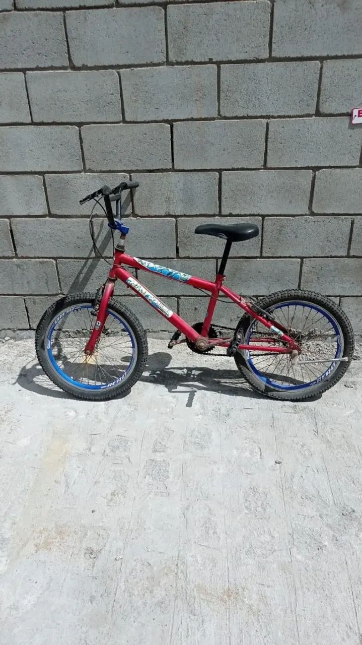 Bicicleta infantil usada