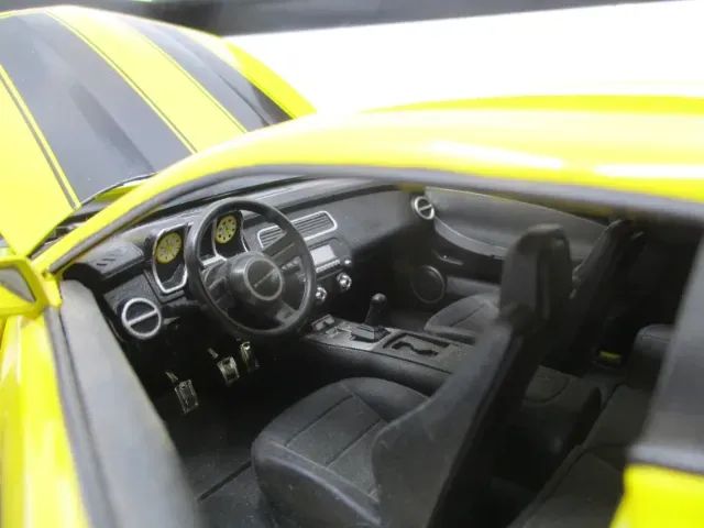 Camaro Jada escala 1:18 - Foto 3
