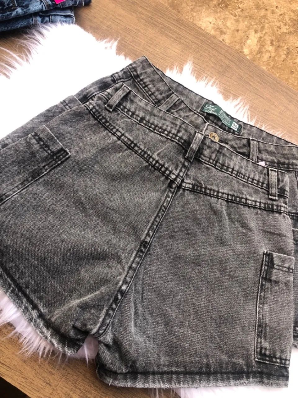 SHORT JEANS CARGO GRAFIT  - Foto 2