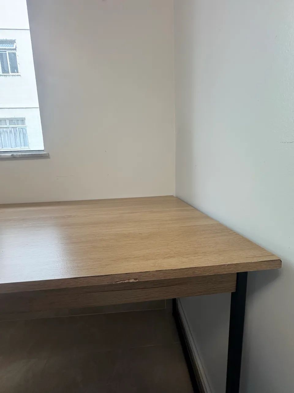 Mesa com dois bancos - Foto 3