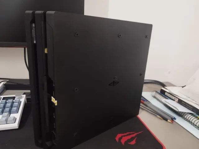 Ps4 Pro 1800 - Foto 3