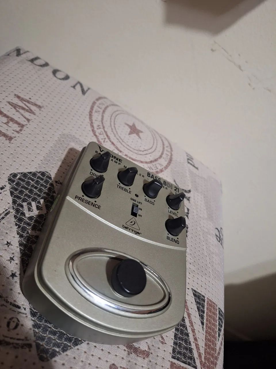 Bass DBI 21 Behringer 