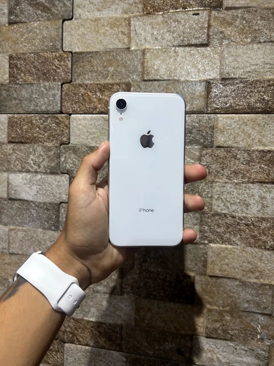 iPhone XR 64gb com garantia - Celulares e Smartphones - Pajuçara