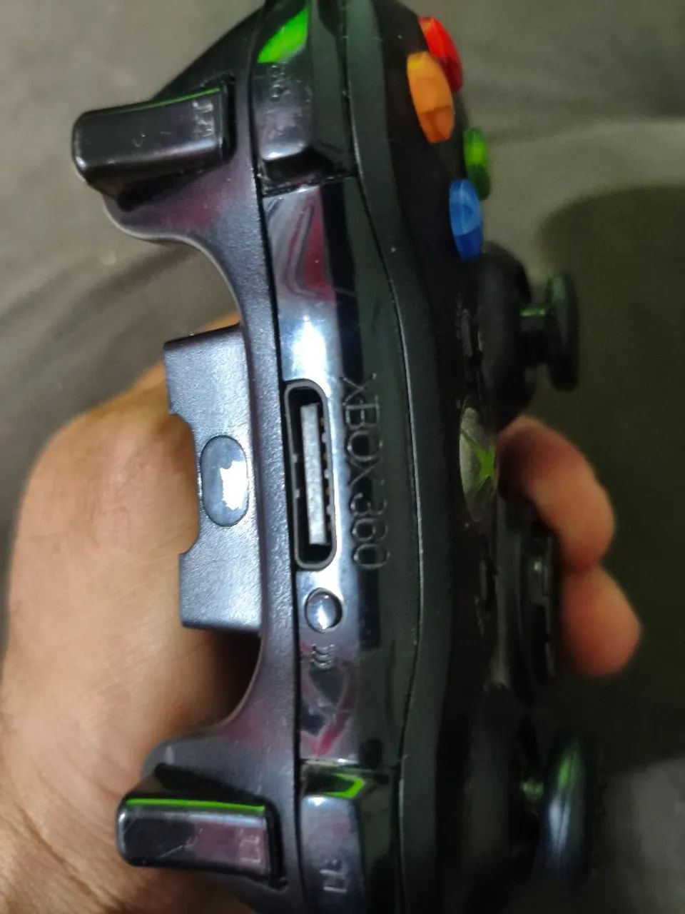 Controle original Xbox360 + bateria e cabo USB  - Foto 5