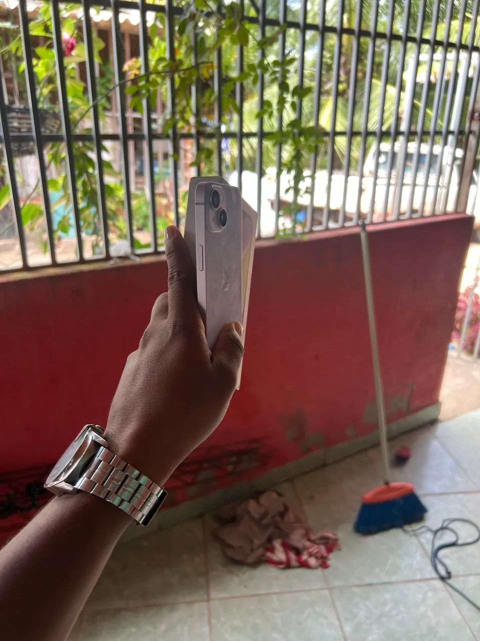 iPhone 14  - Foto 2