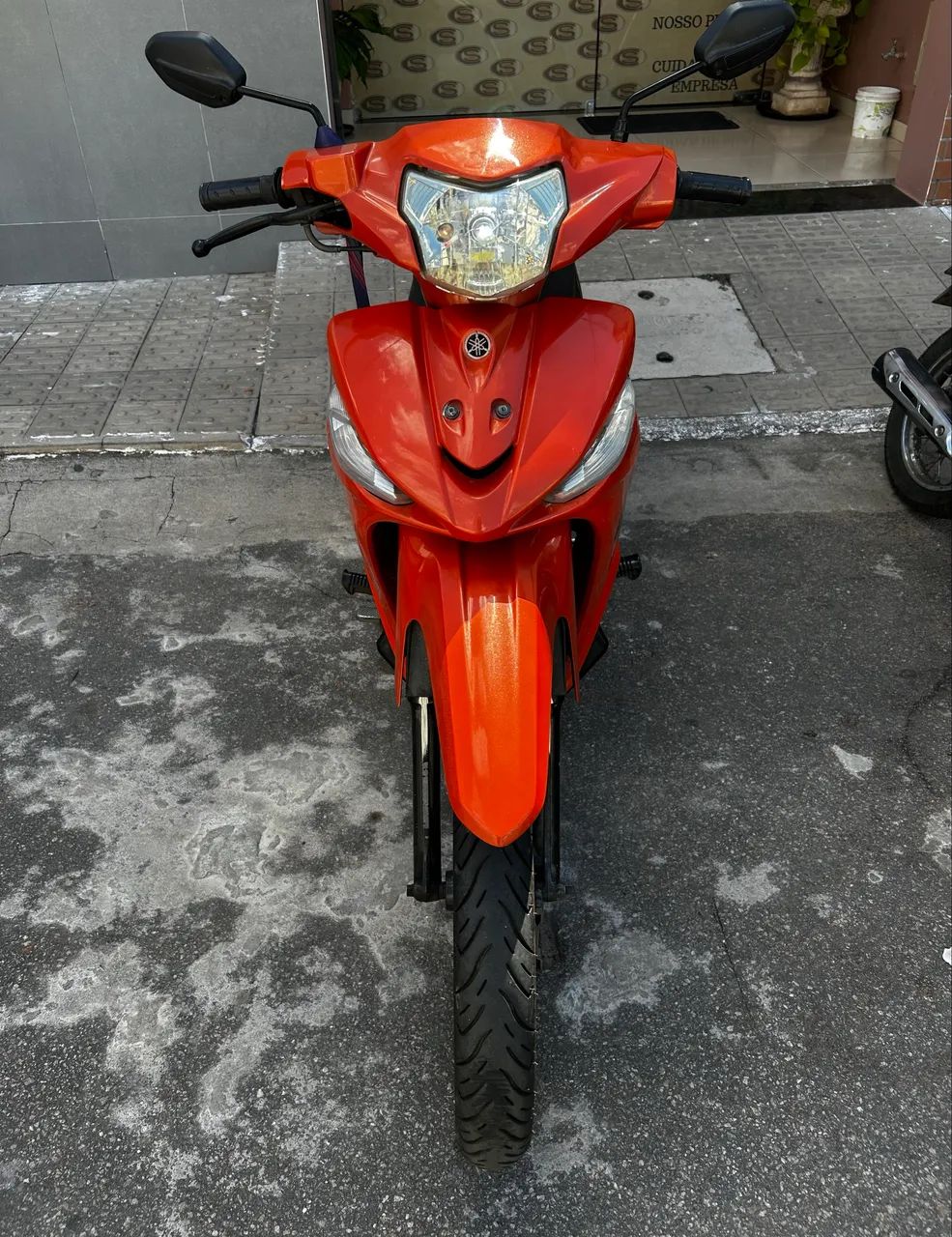 YAMAHA CRYPTON 2014 - Foto 4