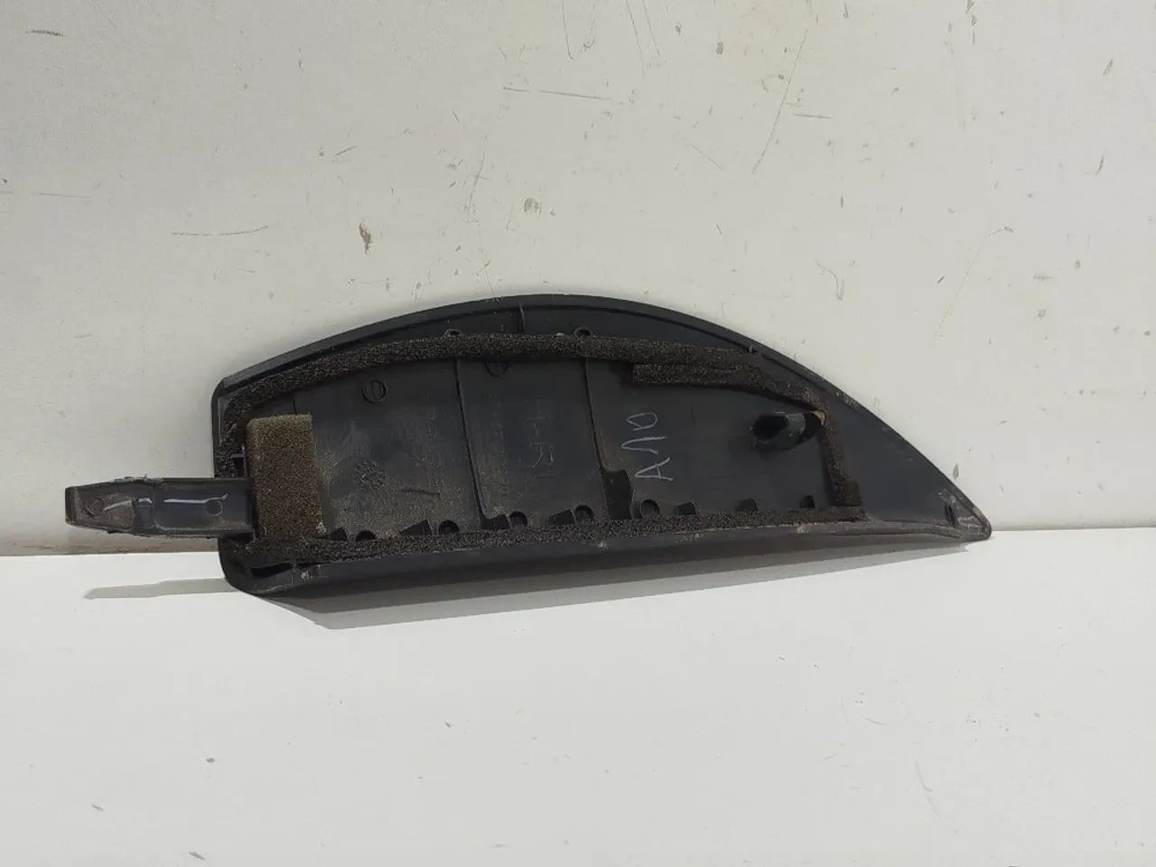 Moldura Interna Da Porta Traseira Direita Toyota Etios Orig. - Foto 4