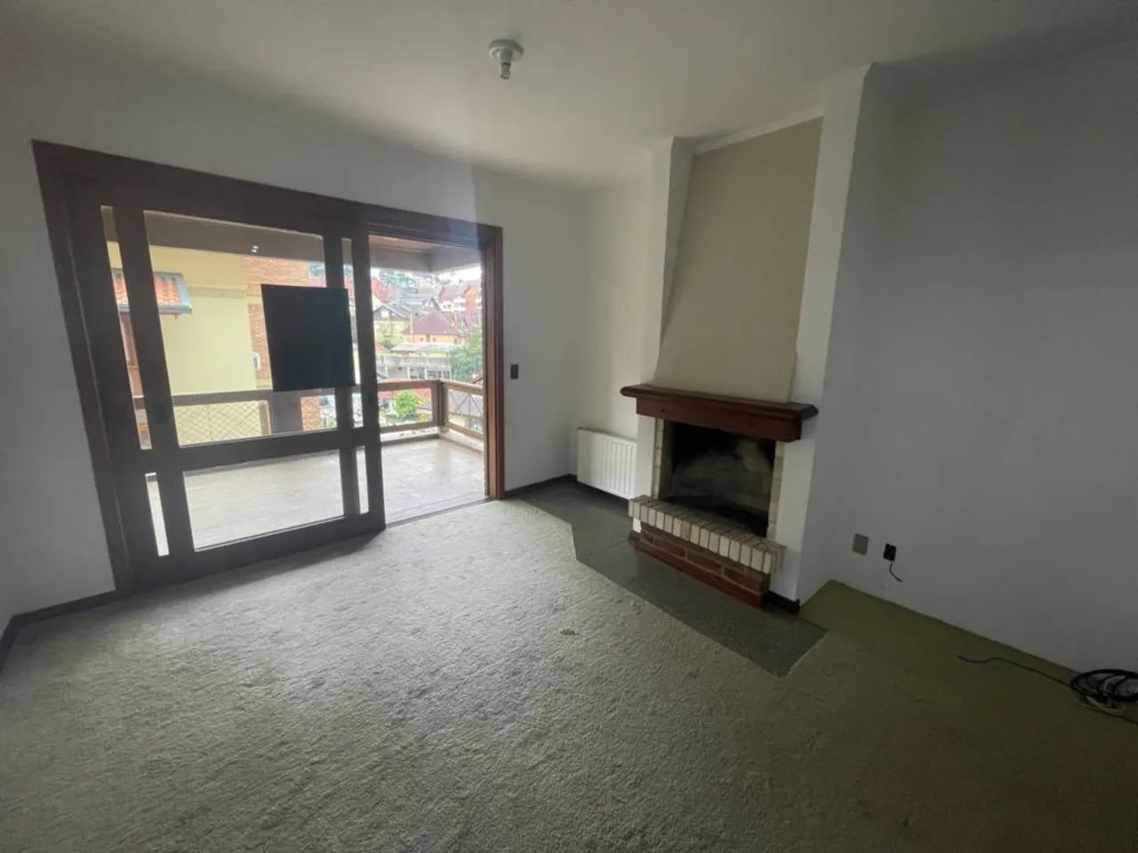 Apartamento 03 Dorm. - Bairro Centro