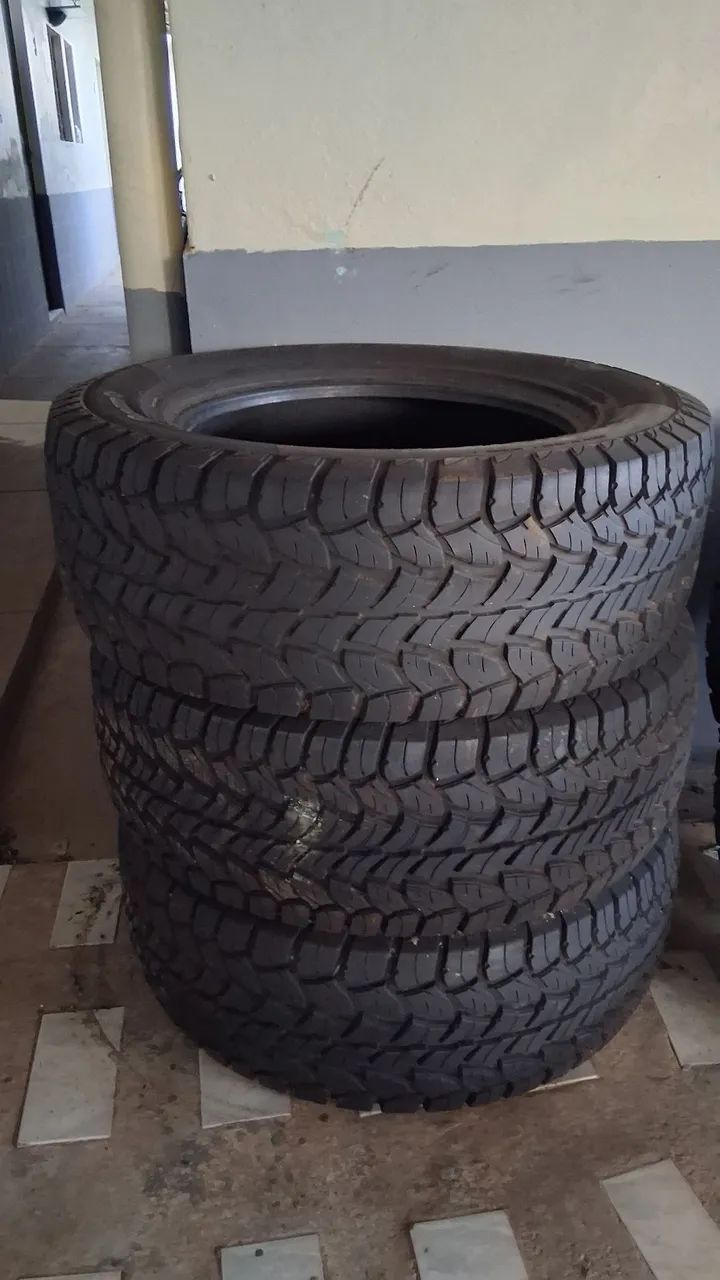Pneus Aro 18 265/60/110s