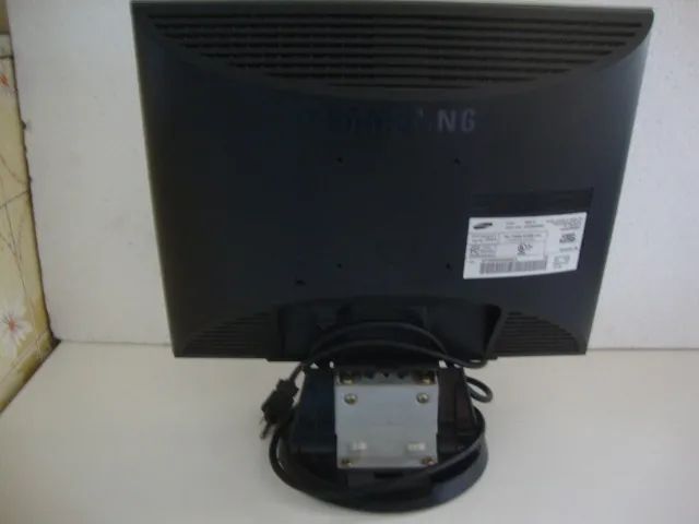 Monitor Sansung G-15 LS  - Foto 4