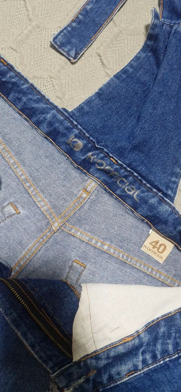 Jardineira Jeans tamanho 40 - Foto 3