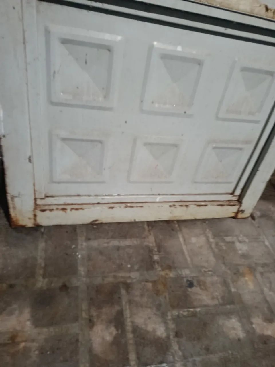 Porta de ferro com vidro 