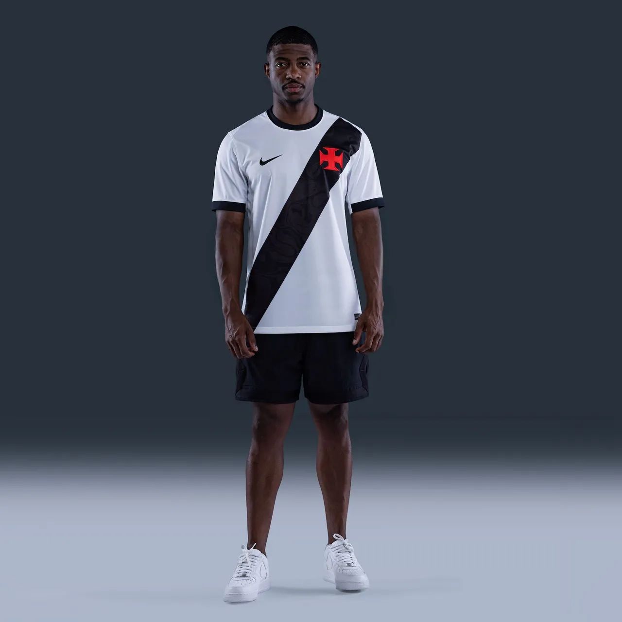 Camisa do Vasco com brinde  - Foto 4