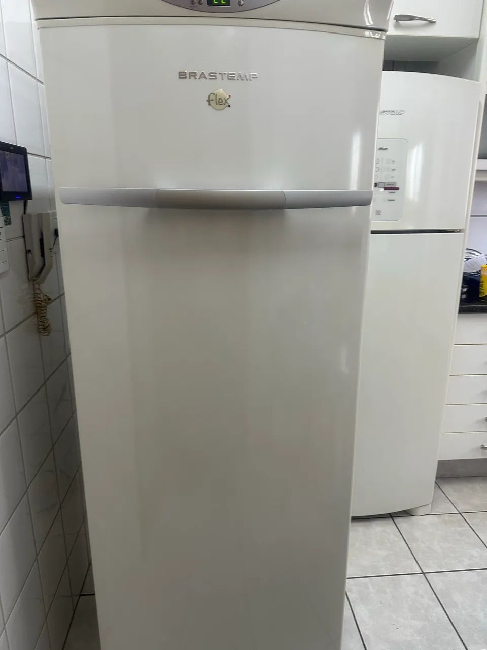 Freezer vertical Brastemp 228 L - Foto 2