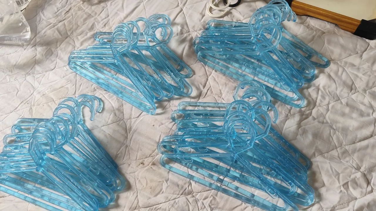 Cabides infantil em acrílico azul - Foto 3