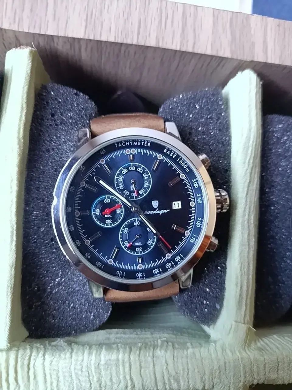 Relógio Poedagar Couro Levs Luxo Premium  - Foto 2