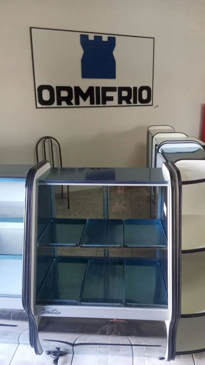Montagem comercial 
