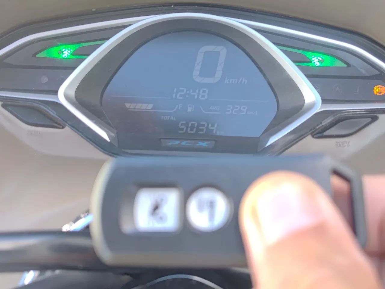 HONDA PCX 2022 150 CC DLX - Foto 4