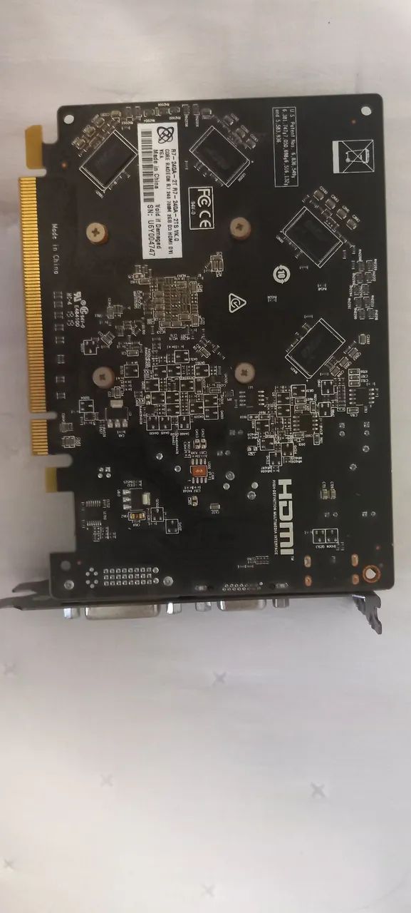 Placa de video radeon r7 2gb d3  - Foto 2