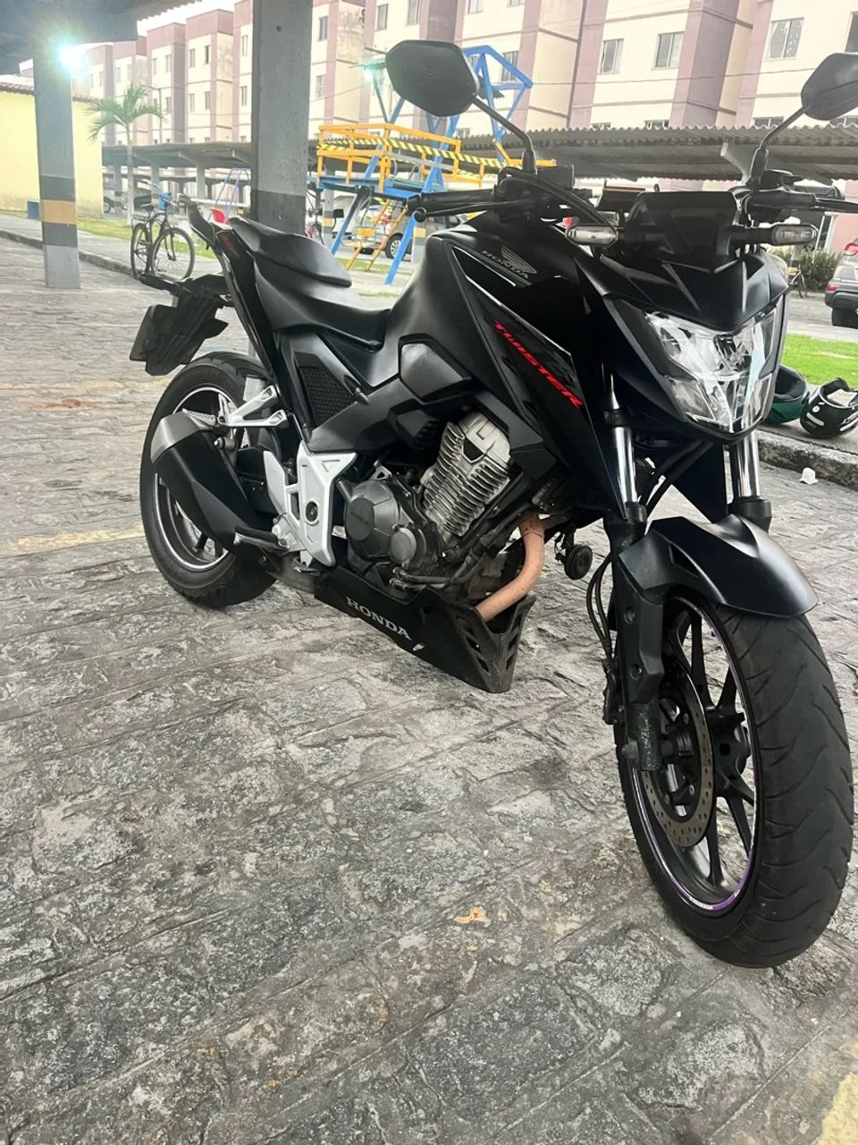 Cb Twister 300f - Foto 2