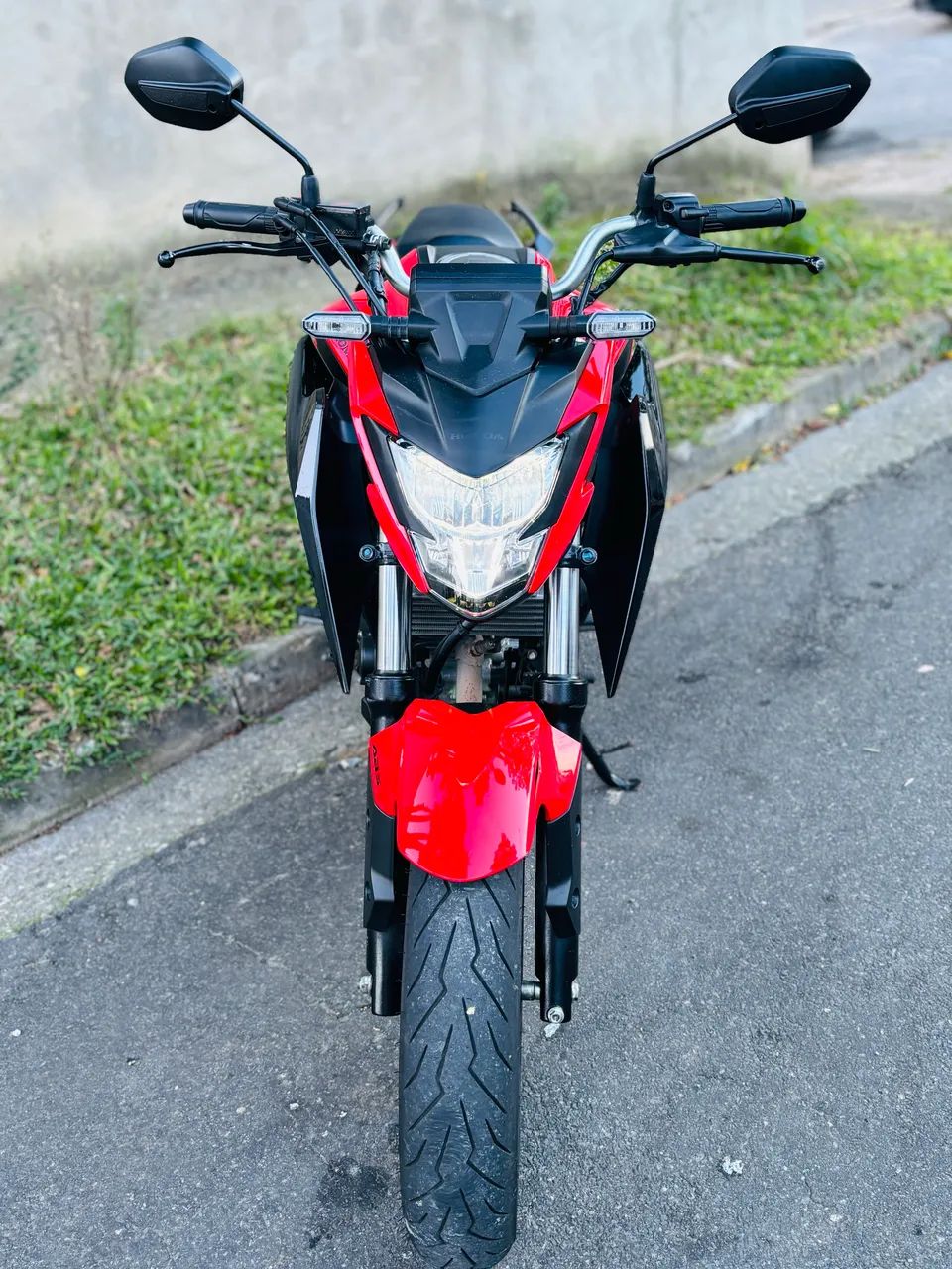 CB 300F Twister - Foto 4