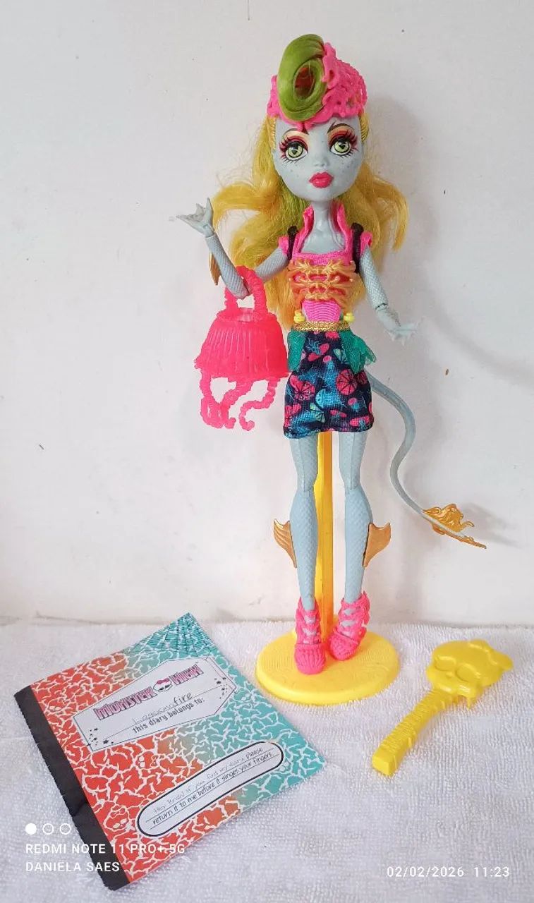 Boneca Monster High Lagoona Blue/Jinafire Long Freaky Fusions Lagoonafire (2014) completa 