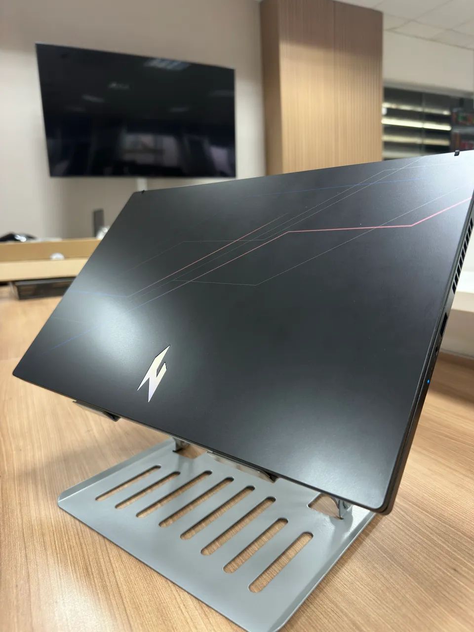 Acer Nitro V15 - 32GB - RTX4050 - Foto 4