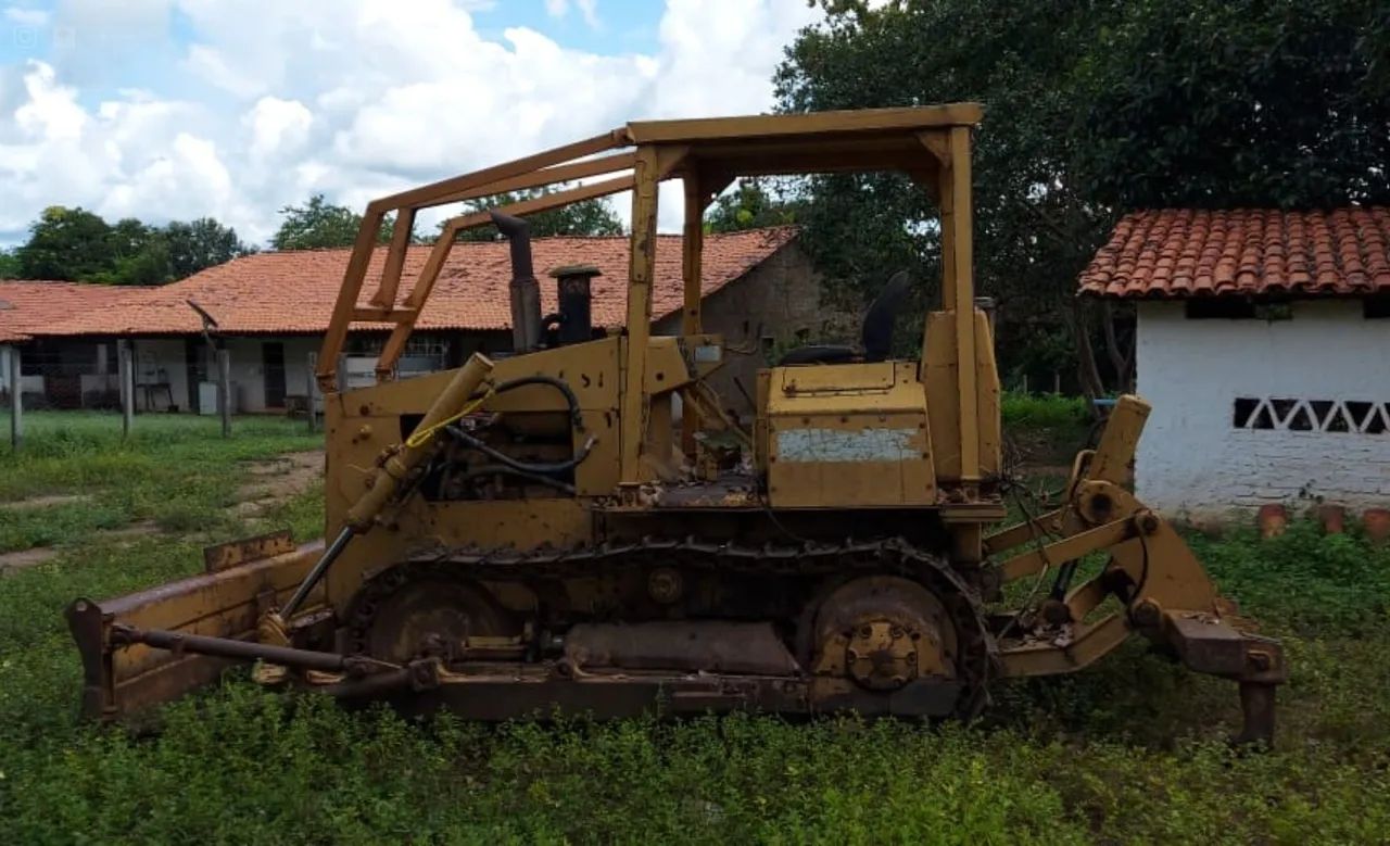 TRATOR DE ESTEIRAS D4 E SR - Foto 3