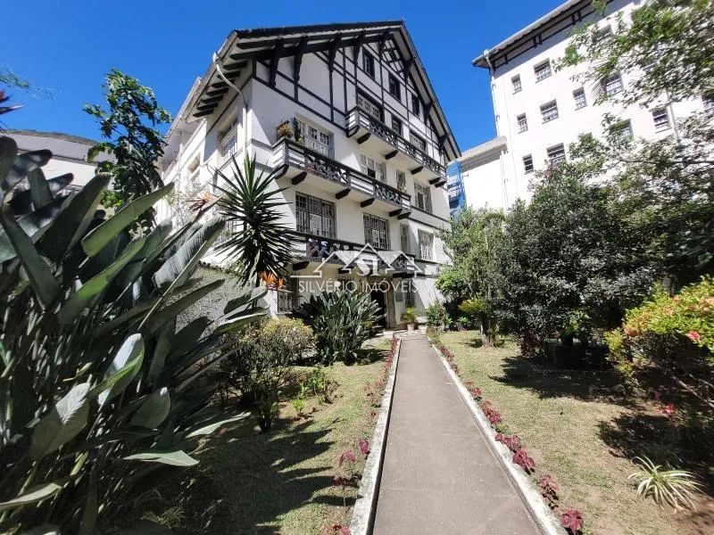 Apartamento- Petrópolis, Quitandinha
