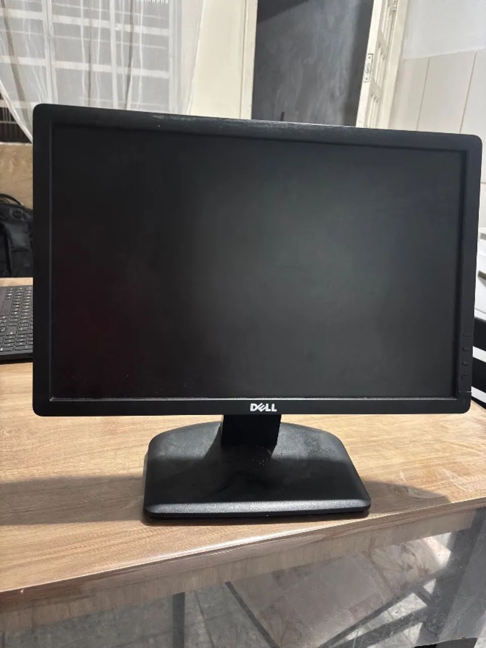 Monitor Dell 19 Polegadas LED LCD para PC Computador VGA Escritório Usado - Foto 3