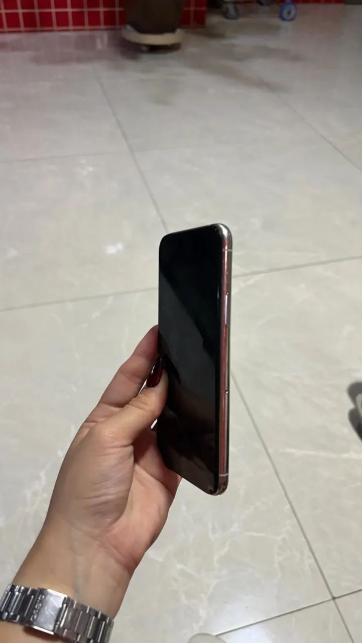 IPHONE 11 PRO - USADO - Foto 2