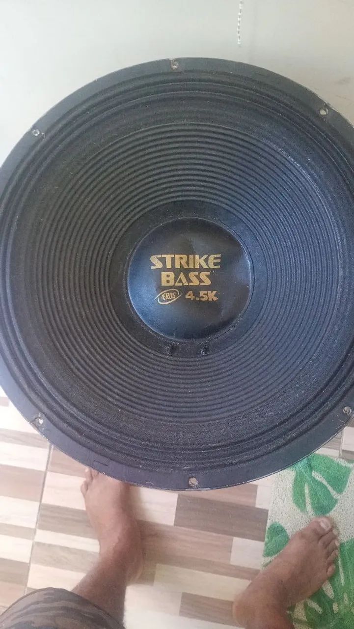  Target Bass strike 18 polegadas
