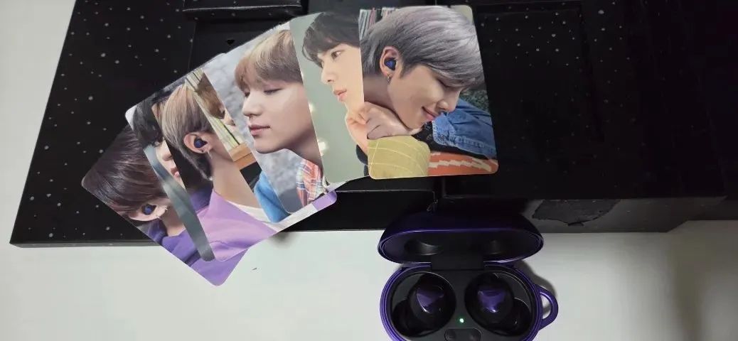 Fone de ouvido Galaxy Buds+ BTS Edition - Foto 3