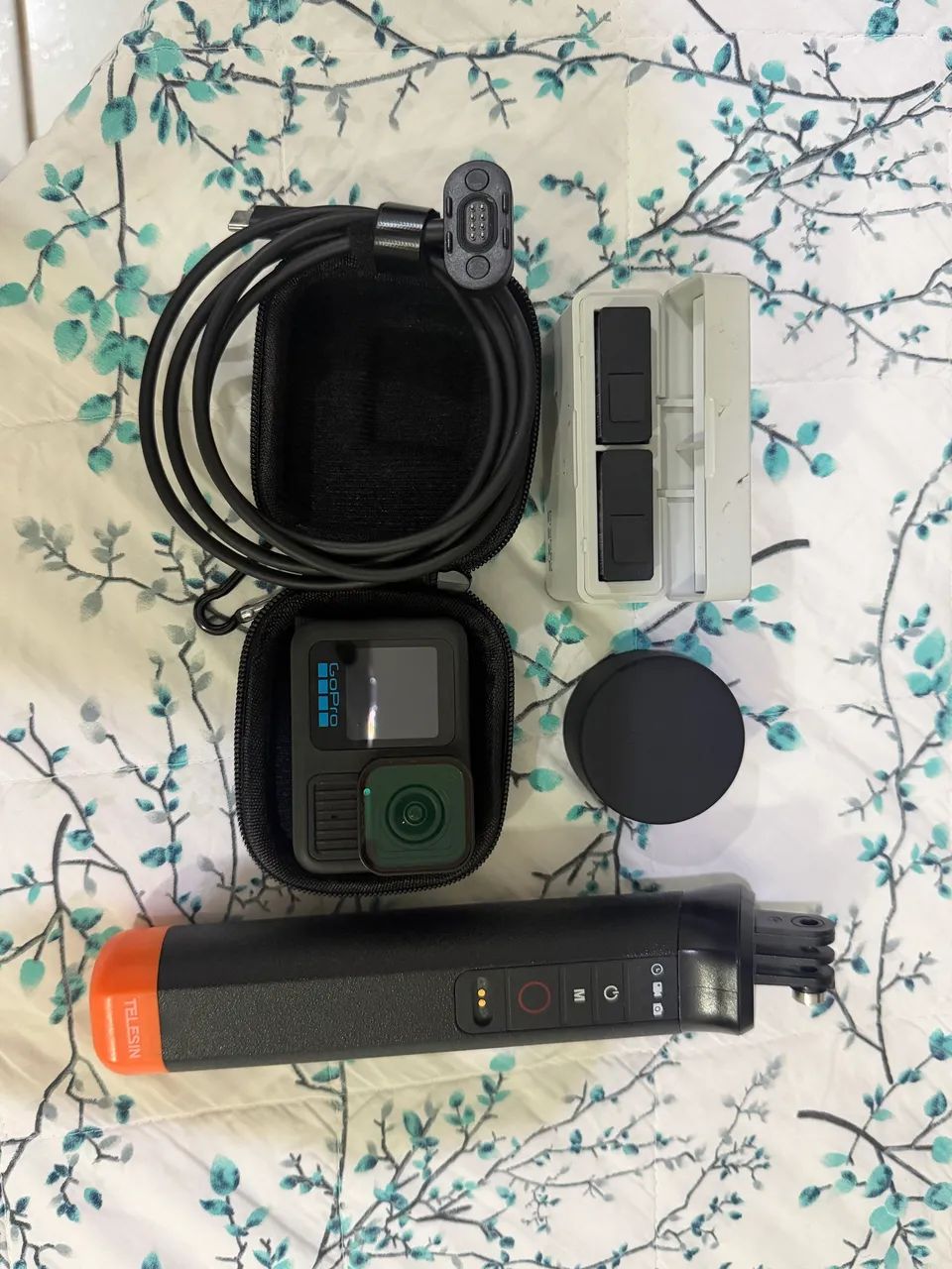 GoPro 13 Hero Black e Acessórios 