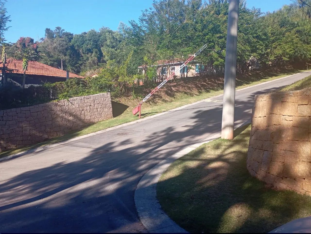 Lote De Esquina 298m² - Foto 2