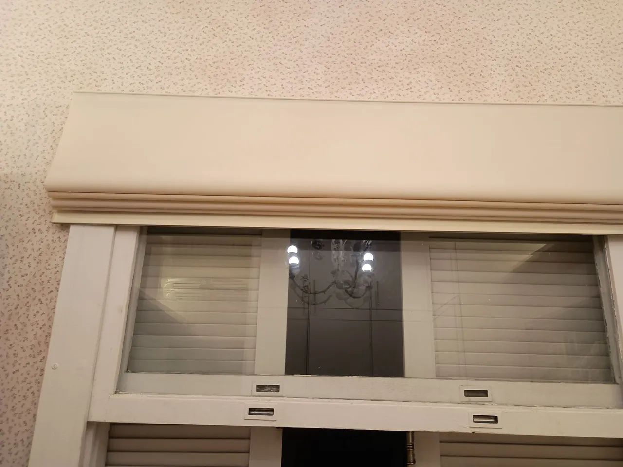 Colocação de papel de parede 
