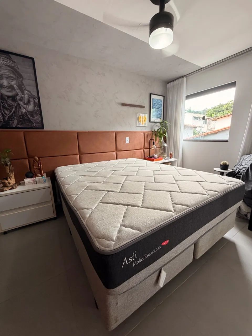 Cama Box e Colchão de Molas Ensacadas Queen