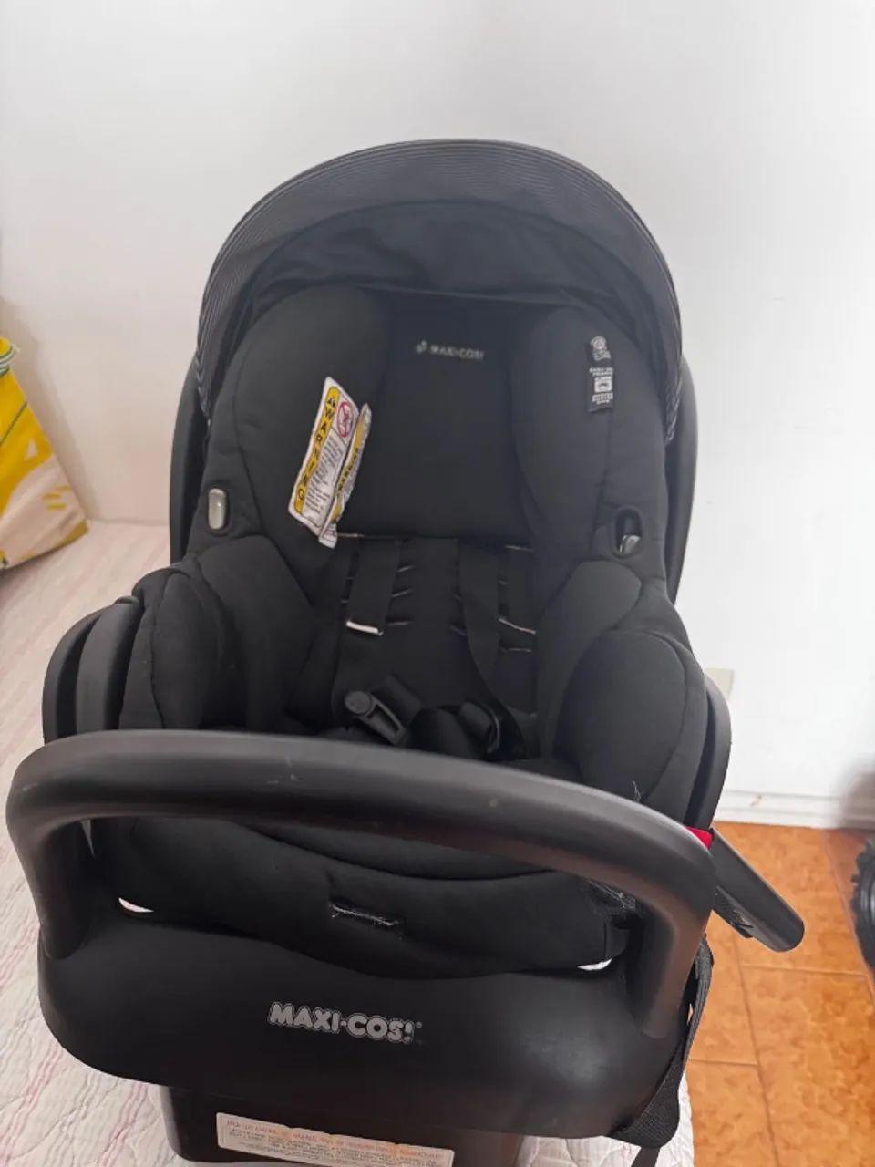 Cadeirinha de bebê para carro Maxicosi 