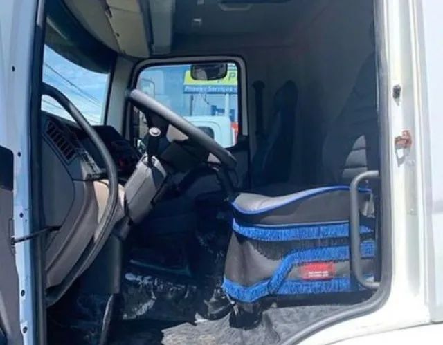 Volkswagen 24250  2015 Carroceria, - Foto 6