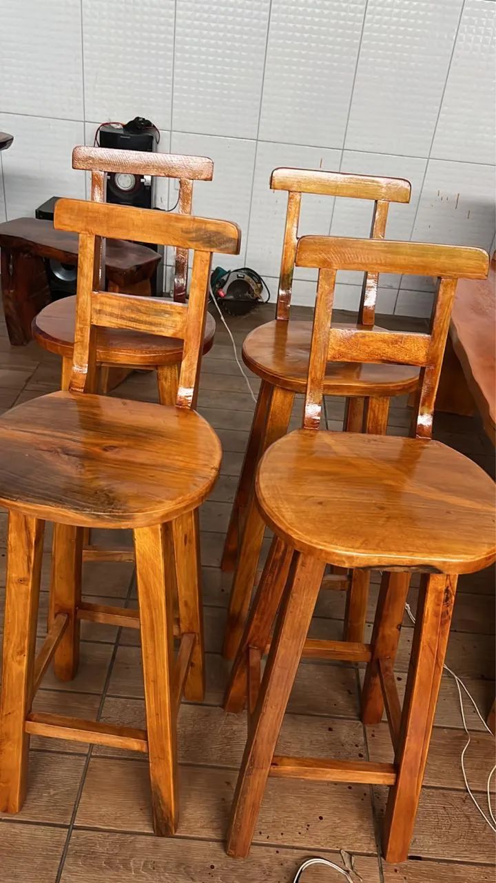 Banqueta de jaqueira 